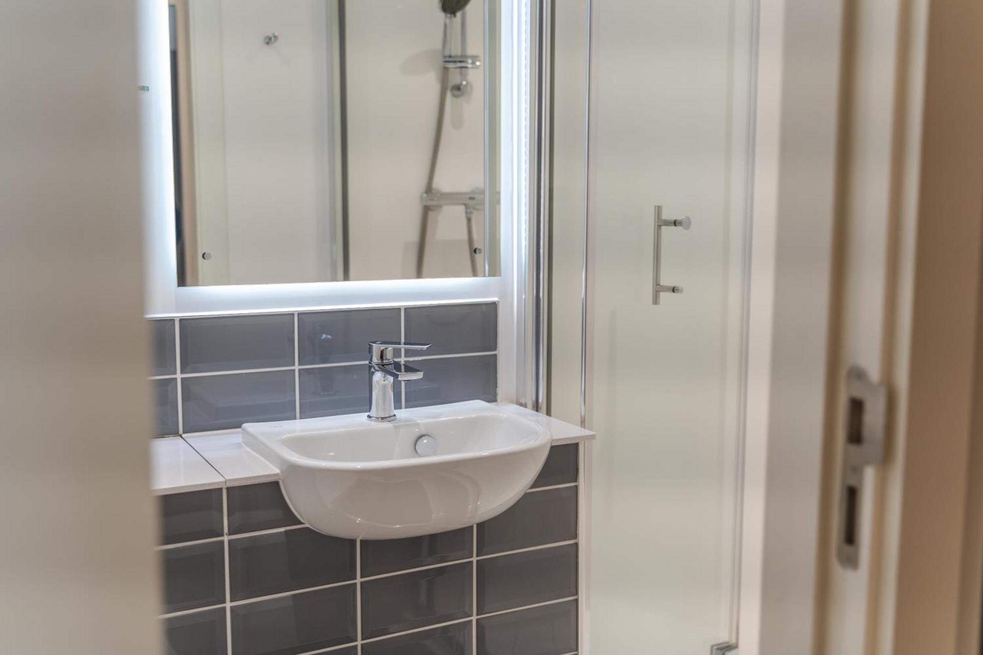 Apartamento Destiny Student - Ardee Point